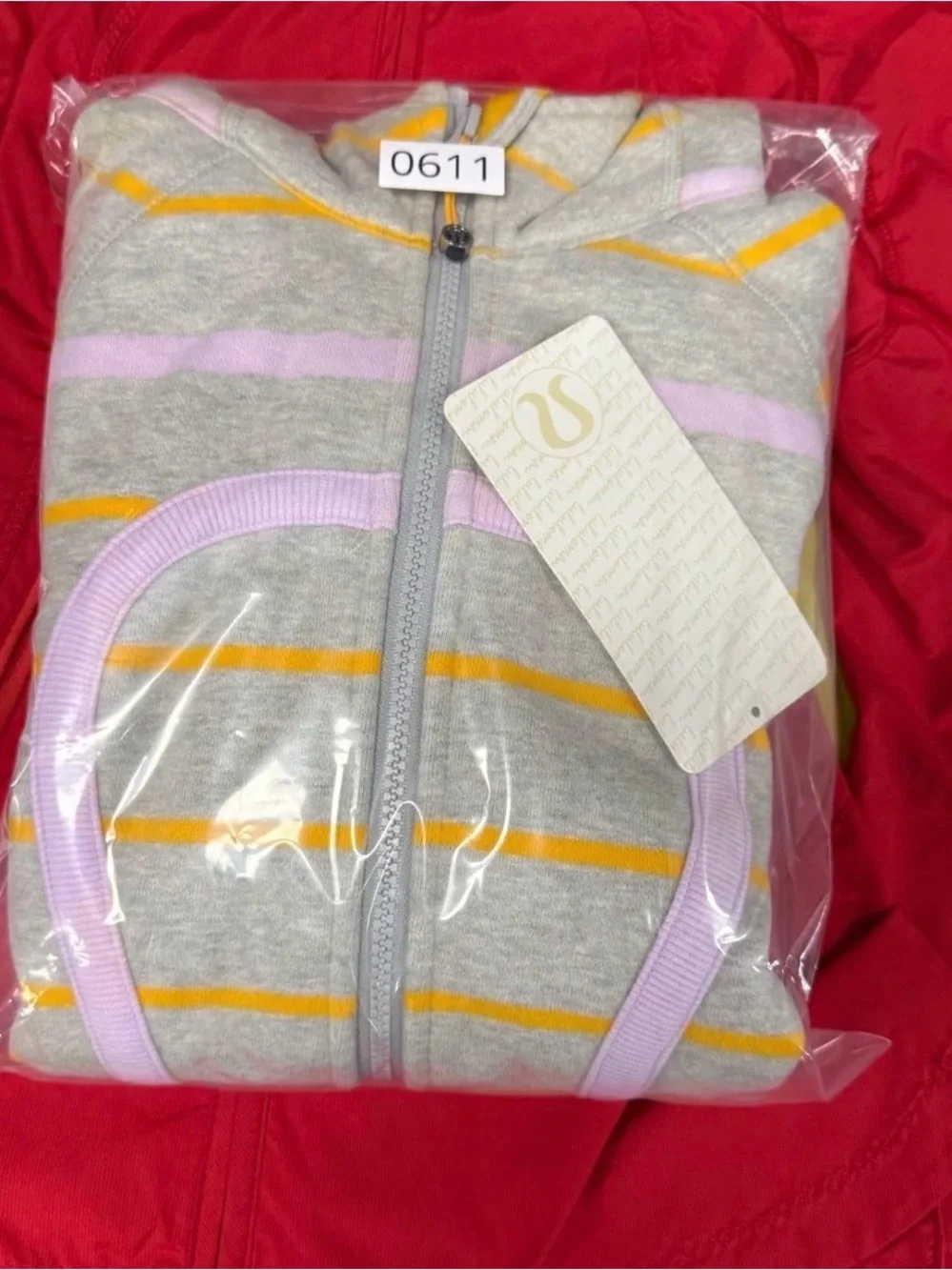 lululemon Scuba Hoodie II Size 4 NWT
